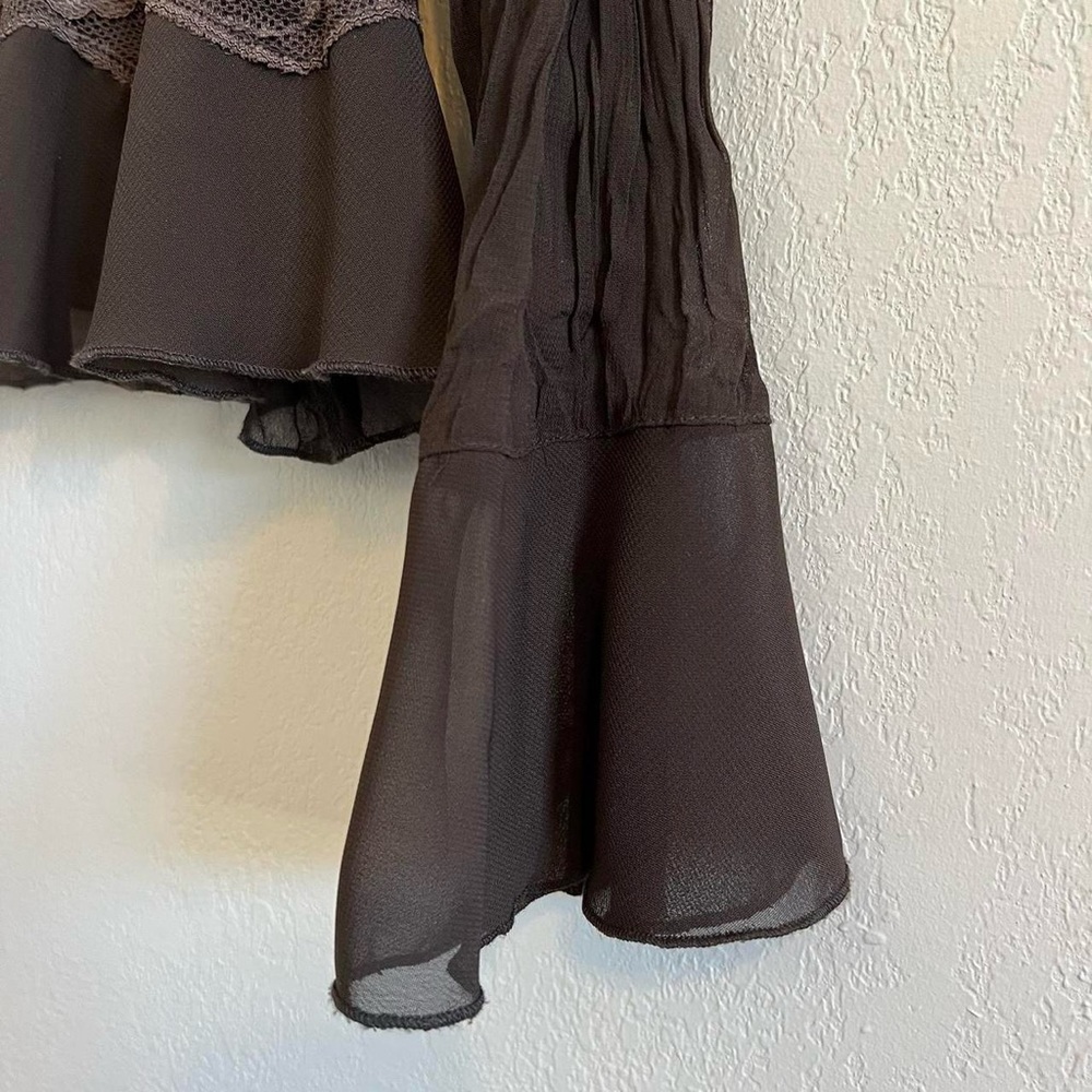 Y2K Ruffle Button Down Blouse - Picture 6 of 8